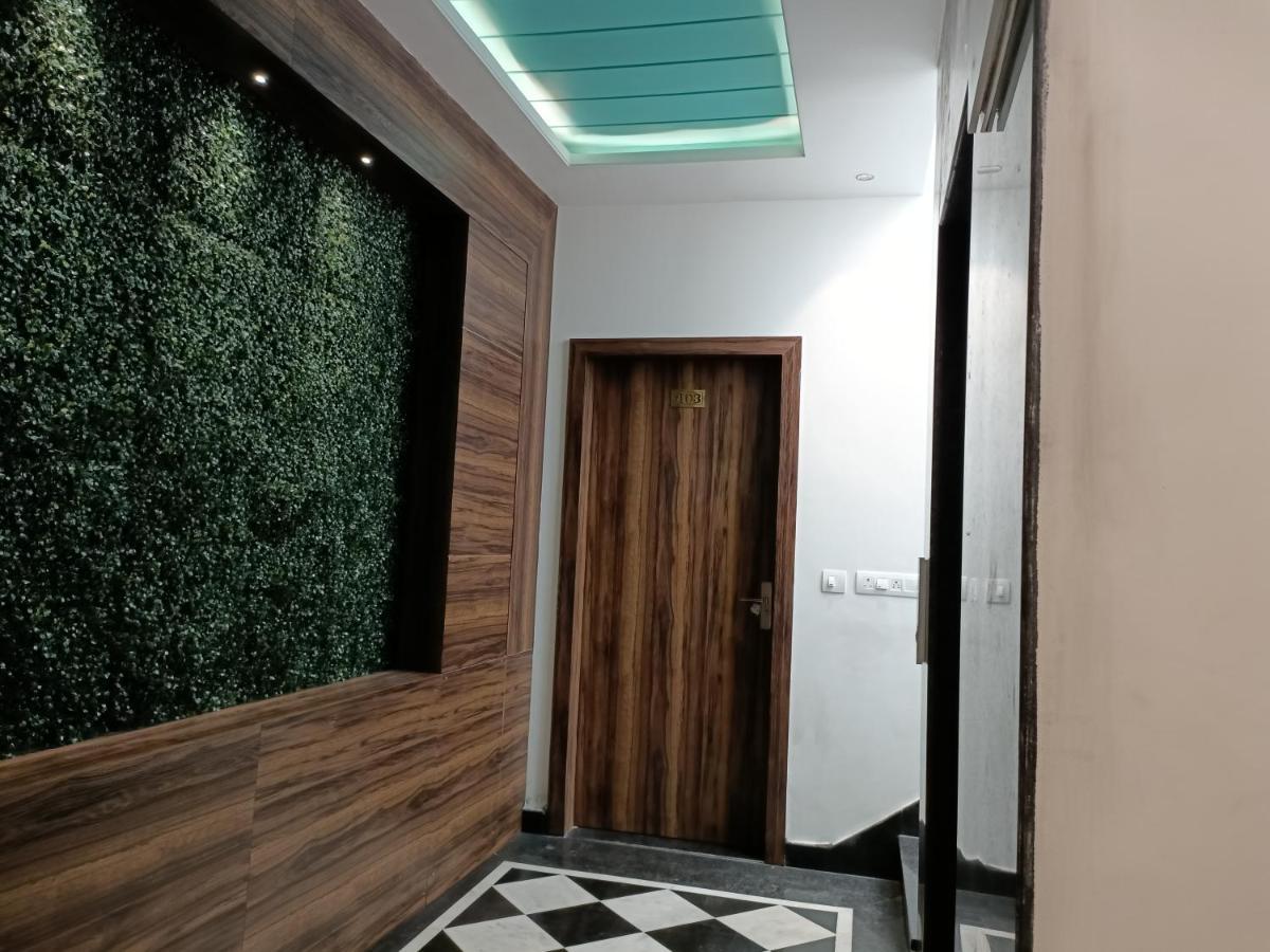 Hotel Vrinda Inn Udaipur Exterior photo