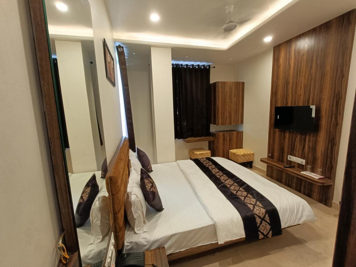 Hotel Vrinda Inn Udaipur Exterior photo